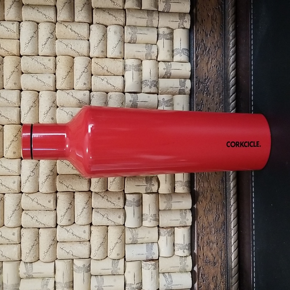 Corkcicle 25oz Canteen